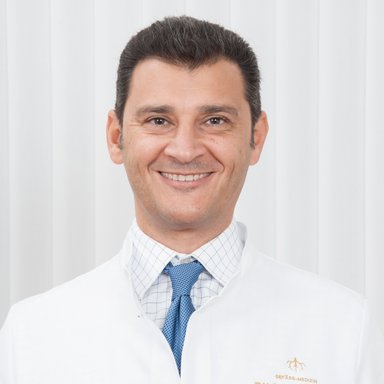 Prim.Doz. Dr. Afshin Assadian - Gefäßchirurg Wien 1190