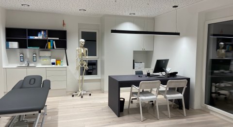 Dr. Florian Haselsteiner - Orthopäde Linz 4040