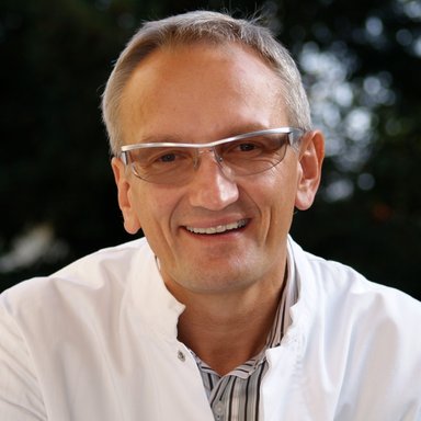 Dr. Walther Jungwirth - Plastischer Chirurg Salzburg 5020