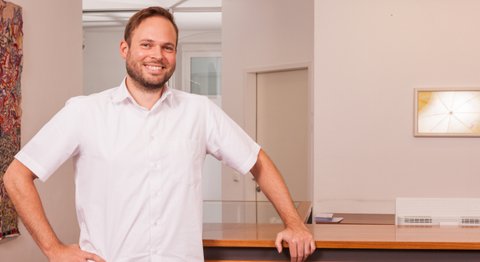 Dr. med. dent. Konstantin Pischel, Msc. - Zahnarzt Linz 4020