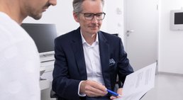 Praxis - Prim. Univ.-Prof. Dr. Siegfried G. Priglinger - Augenarzt Linz 4020