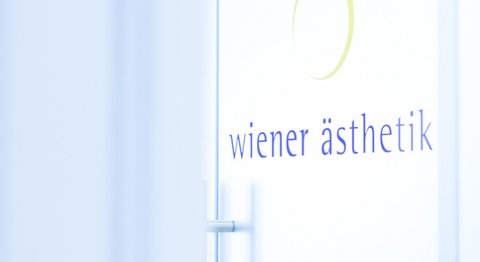 Dr. Alexander Siegl - Plastischer Chirurg Wien 1090