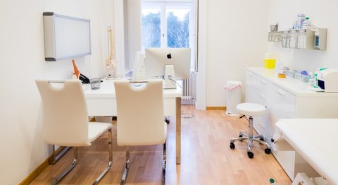 OA Priv.-Doz. Dr. Sebastian Farr - Orthopäde Wien 1010