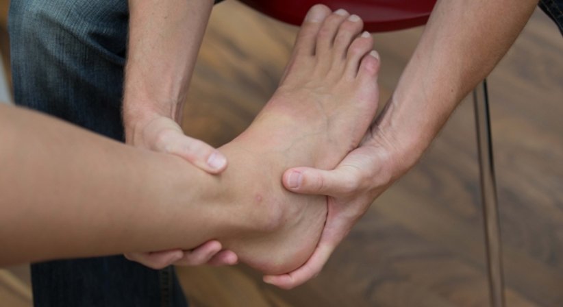 Manuelle Therapie - OA Dr. Philipp Grabowiecki - Orthopäde Mödling 2340