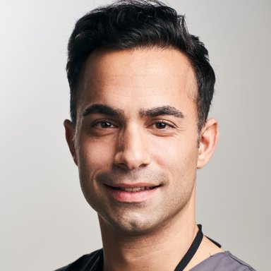 Dr. Leon Golestani, BSc, MA, MSc - Zahnarzt Wien 1060