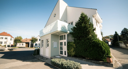 Praxis - Dr. Theresa Mihalits - Zahnärztin Draßburg 7021