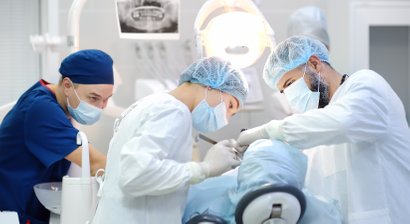 Zahnärztliche Chirurgie