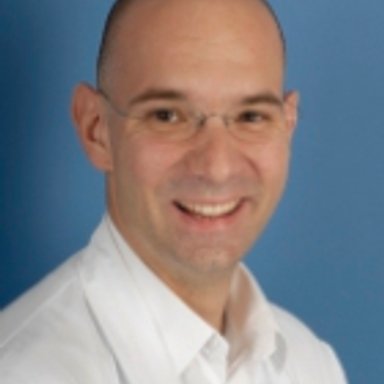 Dr. Alexander Stella - Hautarzt Schwechat  2320