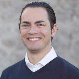OA Dr. Stefan Eipeldauer - Unfallchirurg Baden 2500