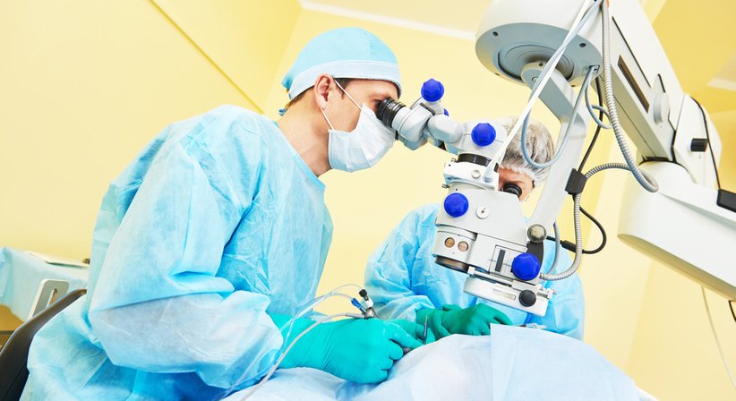 Laserbehandlungen - Dr. Philipp Novak - Augenarzt Wien 1080