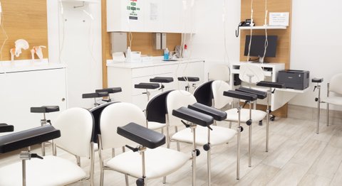 Dr. Erdal Cetin - Orthopäde Wien 1110