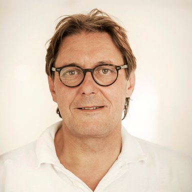 OA Dr. Michael Kasparek, MSc, MBA - Orthopäde Wien 1120