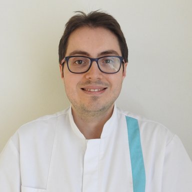 Dr. Olivier Sebastian Barsa - Zahnarzt Linz 4030