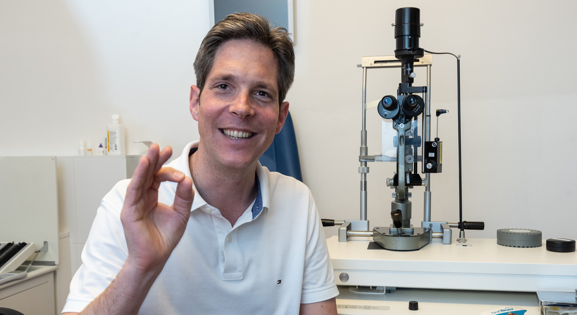 Priv.- Doz. Dr. Christoph Mitsch - Praxis / Über uns | Augenarzt in ...