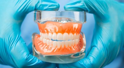 Zahnersatz, Zahnprothesen