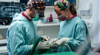 All-on-X Full Arch-Konzept: Feste Zähne an nur einem Tag