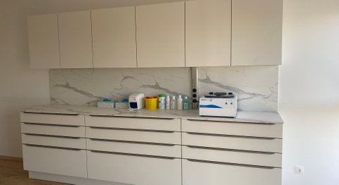 Dr. med. univ. Manuel Steiger, FEBOT - Orthopäde Parndorf 7111
