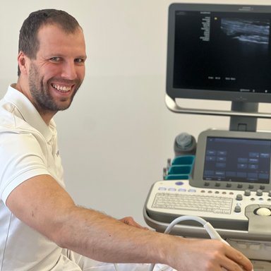 Dr. med. univ. Manuel Steiger, FEBOT - Orthopäde Parndorf 7111