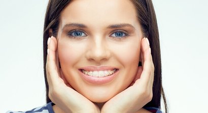 Unsichtbare Zahnspange