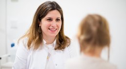 Dr. Julia García-Reitböck - Hautärztin Wien 1070