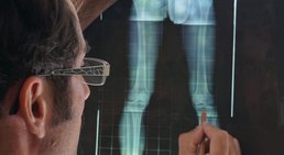 Dr. Manuel Scharrer, MBA - Orthopäde Wien 1100