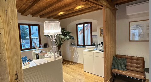 Dr. med. univ.  Markus Handle - Plastischer Chirurg Innsbruck 6020