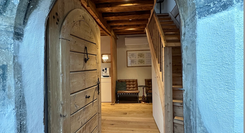 Dr. med. univ.  Markus Handle - Plastischer Chirurg Innsbruck 6020