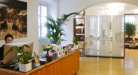 Dr. Markus Handle - Plastischer Chirurg Innsbruck 6020