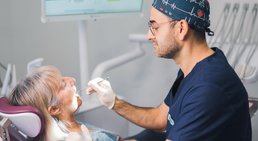 Dr. medic stom. Markiel Haimov - Zahnarzt Wien 1220