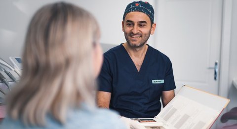Dr. medic stom. Markiel Haimov - Zahnarzt Wien 1220