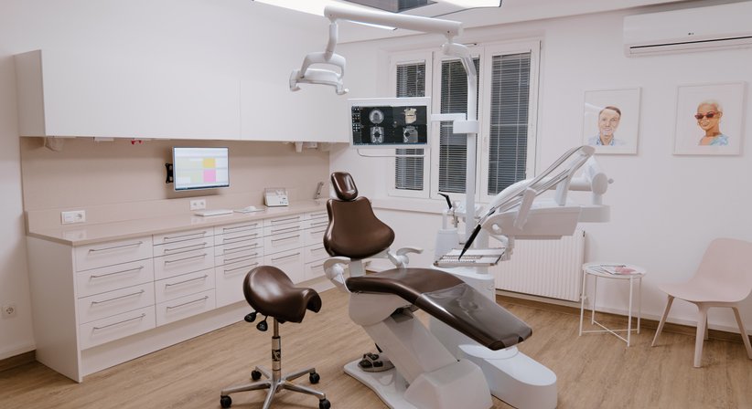 Dr. Nina Lochner - Zahnärztin Wien 1210