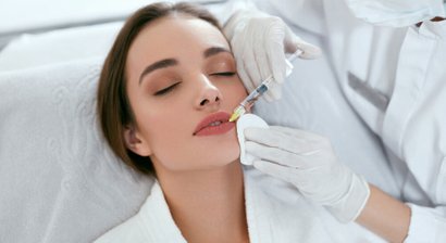 Lippenunterspritzung / Lippenvergrößerung / Lippen aufspritzen