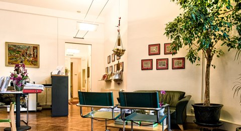 OA Dr. Daniel Staribacher - Orthopäde Wien 1040