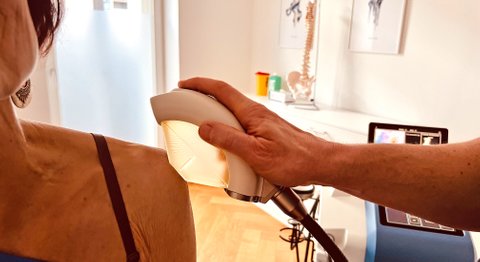Dr. Roman Wibmer-Neumayer - Orthopäde Baden 2500