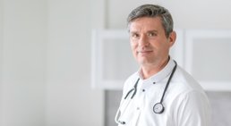 Prim. Dr. med. Sascha Sajer, MBA - Physikalischer Mediziner Wien 1190