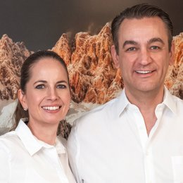 Zahnarztpraxis Schneeweiß - Dr. Hagel & Dr. Wäldrich -  Kitzbühel 6370