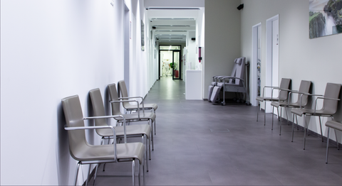 Dr. med. univ. Miriam Promintzer-Schifferl - Internistin Wien 1210