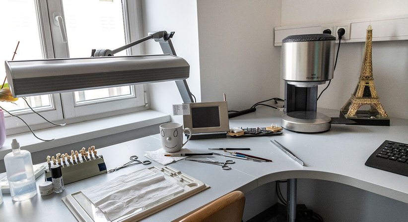 Dr. med. univ. Cora Haller-Waschak - Zahnärztin Wien 1180