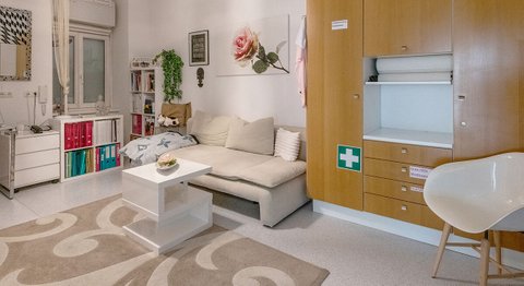 Praxis - Dr. med. univ. Cora Haller-Waschak - Zahnärztin Wien 1180