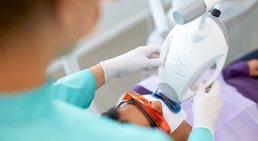 Dr. med. univ. Cora Haller-Waschak - Zahnärztin Wien 1180