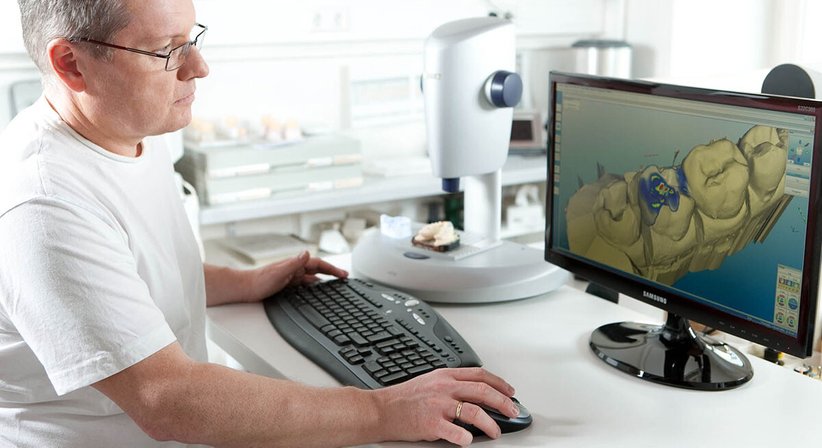 Zahntechnisches Labor - Dr. med. univ. Cora Haller-Waschak - Zahnärztin Wien 1180