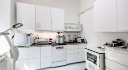 Dr. med. univ. Cora Haller-Waschak - Zahnärztin Wien 1180