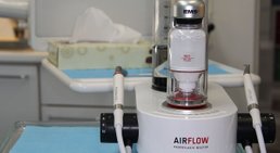 Dr. med. univ. Cora Haller-Waschak - Zahnärztin Wien 1180