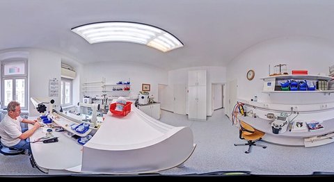 Praxis - Dr. med. univ. Cora Haller-Waschak - Zahnärztin Wien 1180