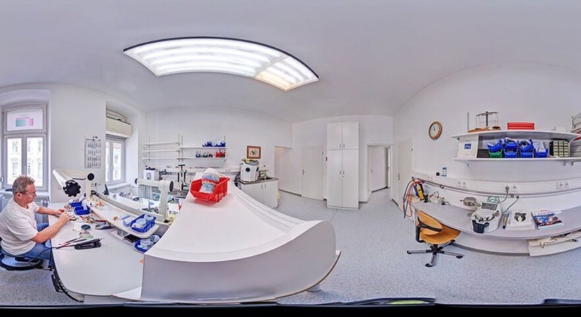 Dr. med. univ. Cora Haller-Waschak - Zahnärztin Wien 1180