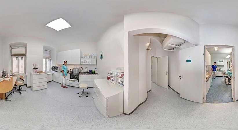 Dr. med. univ. Cora Haller-Waschak - Zahnärztin Wien 1180