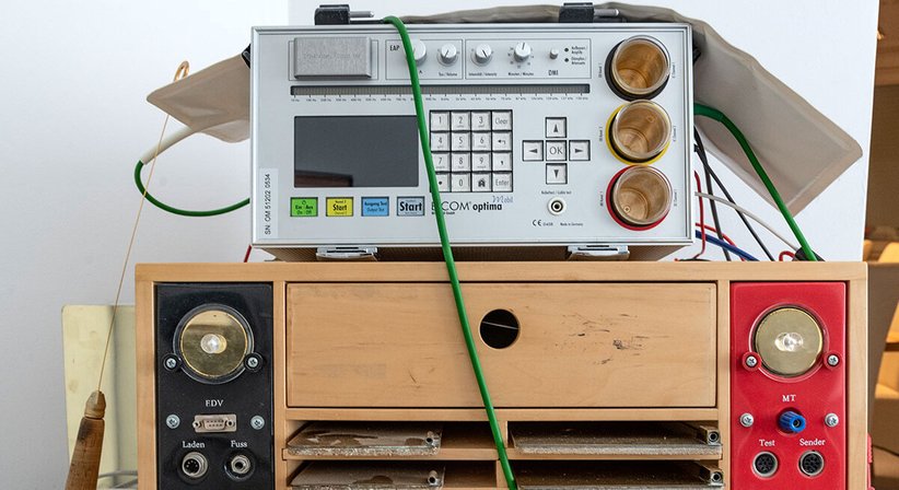 Dr. med. univ. Cora Haller-Waschak - Zahnärztin Wien 1180