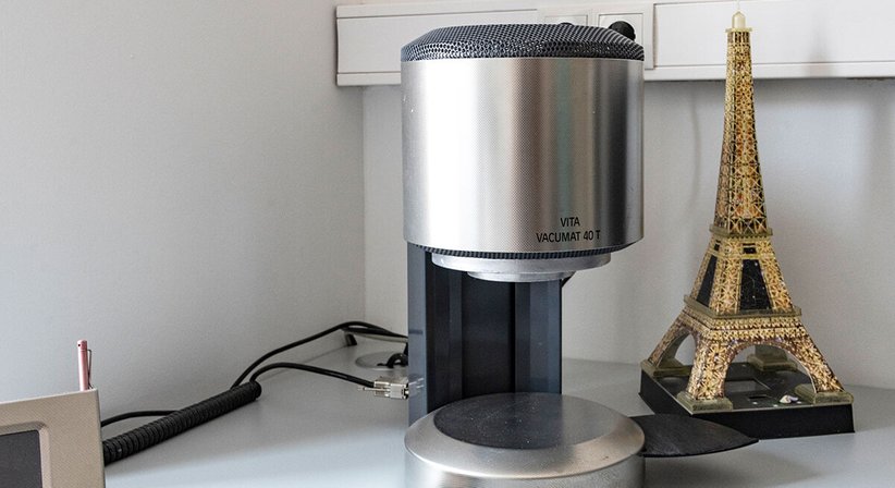 Dr. med. univ. Cora Haller-Waschak - Zahnärztin Wien 1180