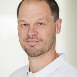 Dr. Reinhard Schmidt - Unfallchirurg Brunn am Gebirge 2345