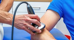 OA Dr. Rene Simon - Orthopäde Baden 2500